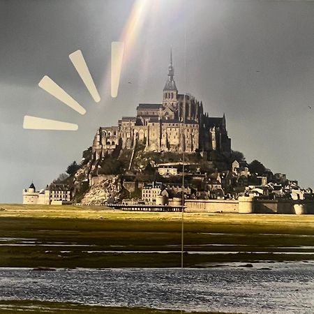 Beau Loft Room Proche Mont Saint Michel Jaccuzi Illimite En Plein Centre Avranches Dış mekan fotoğraf